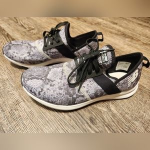 New Balance fuel core Nergize snakeskin size 9 women's